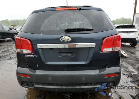 2013 Kia Sorento Lx из США, поврежденный, VIN 5XYKTDA67DG403337